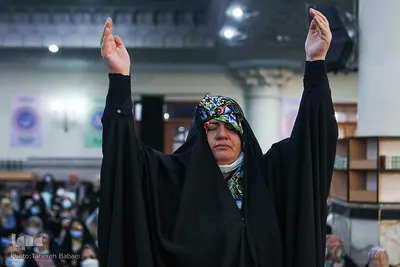 لحظه تحویل سال ۱۴۰۱ در حرم حضرت عبدالعظیم (ع)