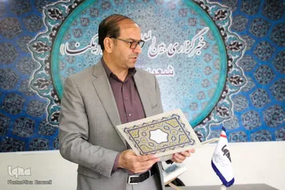 بازدید مدیرکل بنیاد شهید استان مرکزی از ایکنا