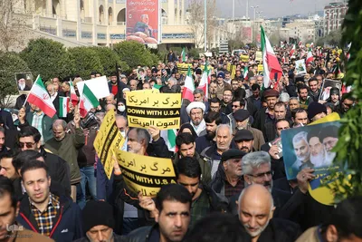 راهپیمایی مردم تهران در محکومیت حادثه تروریستی کرمان
