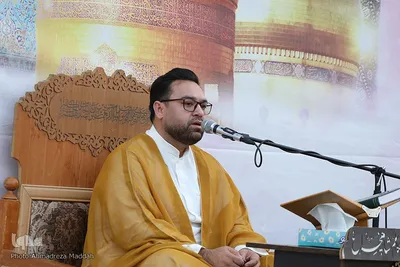 محفل انس با قرآن با تلاوت «سیدجواد حسینی»، قاری بین‌المللی کشور در شاهچراغ‎‎