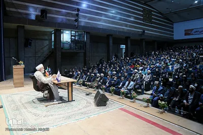 همایش معلم، نماز و مهدویت با حضور حجت الاسلام قرائتی در یزد‎‎