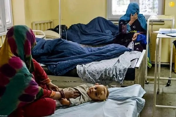 په افغانستان کې ټپي شوي ښځې انجونې دښځينه ډاکټرانو او پرستارو دنه شتون له امله بې علاجه پاتې دي