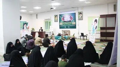 محفل انس با قرآن یادبود شهدای مقاومت وگرامیداشت بیش از۲۰۰۰ شهید خراسان جنوبی
