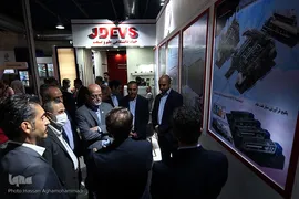بازدید حسن مسلمی نائینی، رییس جهاددانشگاهی از نمایشگاه بین‌المللی نفت،گاز و پتروشیمی