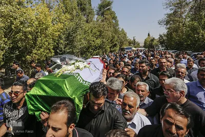تشييع و خاكسپاري پيكر جانباز قهرمان بهمن گلبارنژاد
