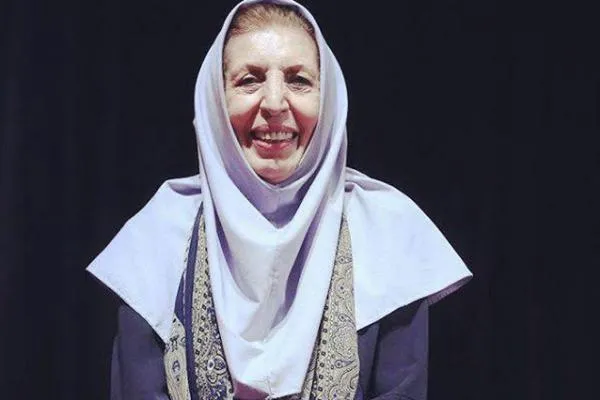 گفت‌و‌گو با بانوی فرهنگ و زبان اساطیری ایران زمین