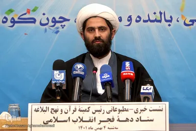 حجت‌الاسلام والمسلمین علی تقی‌زاده، رئیس کمیته قرآن و نهج‌البلاغه ستاد بزرگداشت چهل‌وچهارمین دهه فجر انقلاب اسلامی