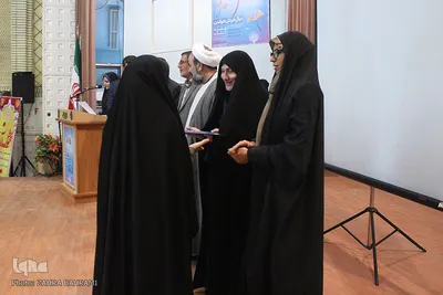 تجلیل از فعالان عرصه کتاب و کتابخوانی - اراک/عکاس:زهرا بهرامی