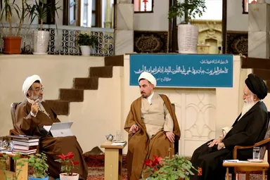 فیلم | گفت‌و‌گوی آیت‌الله بروجردی و حجت‌الاسلام خسروپناه با موضوع اقتصاد اسلامی