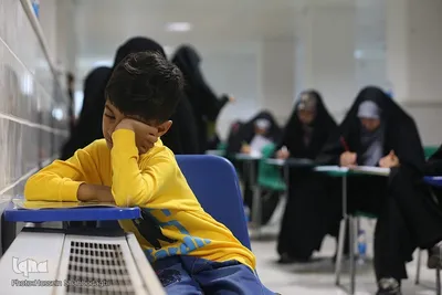 آزمون اعطای مدرک تخصصی به حافظان قرآن کریم در قم 