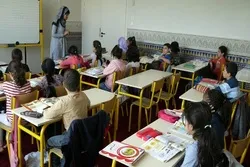 法国前部长要求在学校教授《古兰经》