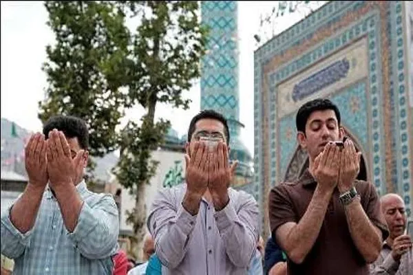 اقامه نماز عید فطر در 25 بقعه متبرکه استان مرکزی