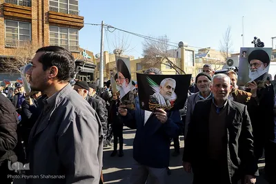 راهپیمایی مردم اصفهان در حمایت از اقدامات سپاه و مردم فلسطین