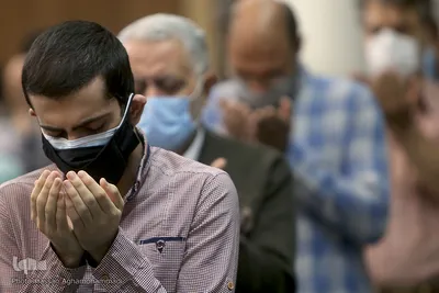 Fitr-Festgebet findet an der Universität Teheran statt
