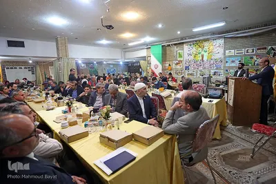 افطار جهادگران دانشگاهی با جانبازان آسایشگاه ثارالله