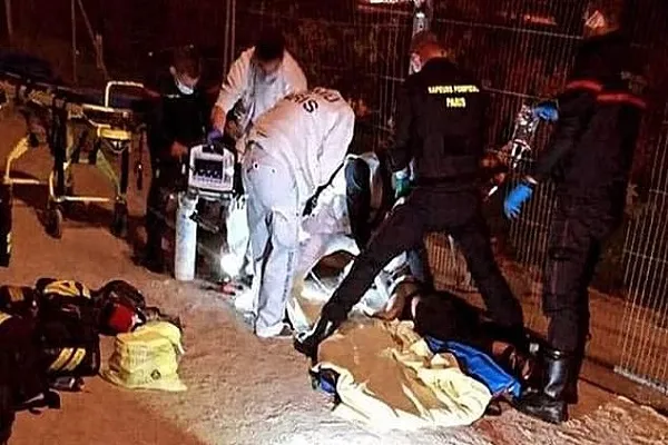 Parigi: movente islamofobico dietro accoltellamento di 2 donne musulmane