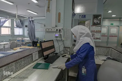فرشتگان سفید پوش