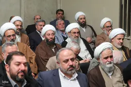دیدار هزاران نفر از مداحان و ستایشگران اهل بیت(ع)