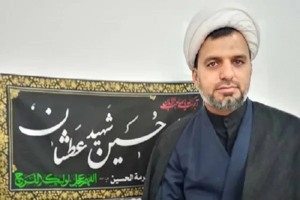 امام جماعتی که برای ایتام سرپناه می‌سازد