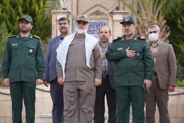 جوانان برای ادامه راه شهید سلیمانی مصمم هستند
