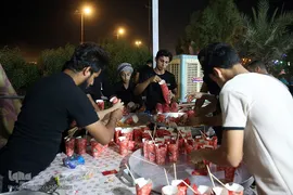اطعام زوار اربعین حسینی