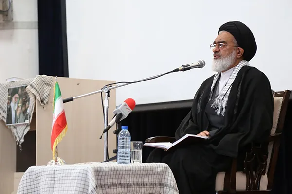 زیارت تکلیفی الهی است