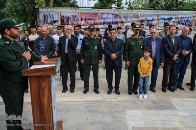 مراسم عصری با شهدا و قرائت زیارت عاشورا در گلزار شهدای اهر