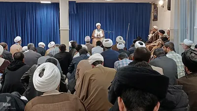 دیدار طلاب و علمای همدانی مقیم قم با ایت الله نوری همدانی‎