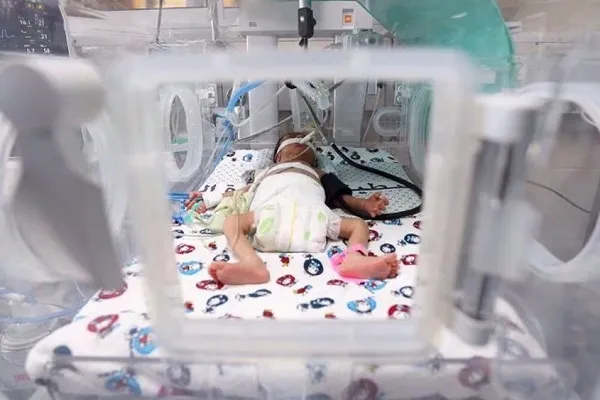 ‘World Is Watching Us Die’: Israeli Forces Besiege, Attack Al-Shifa Hospital