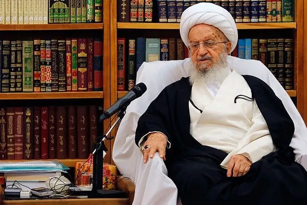 پاسخ دفتر آیت‌الله العظمی مکارم شیرازی به سؤالی درباره ورود زنان به ورزشگاه‌ها