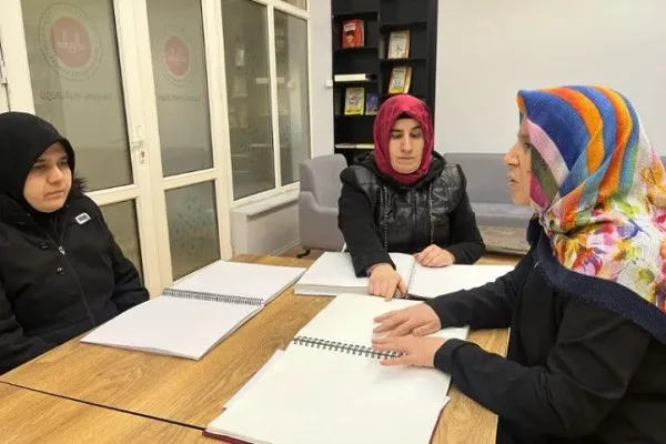 Engelleri aşan Kur'an sevgisi