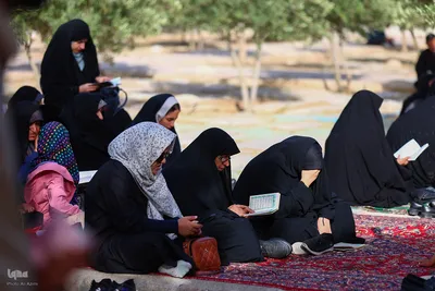 مراسم دعای عرفه در تخت فولاد