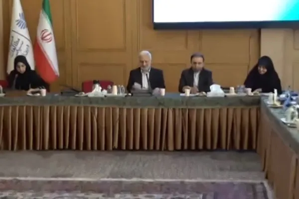 پرچم عدالت‌خواهی ایران تابوی اقتدار آمریکا را شکست
