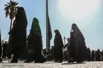 اهتزاز پرچم حرم حضرت اباعبدالله الحسین(ع) در شیراز