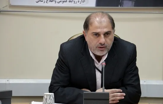 فرهنگ زیارت را ترویج کنیم / توزیع بیش از ۳ میلیون بسته معیشتی در فارس