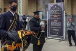 آیین تعویض پرچم گنبد آستان حضرت شاهچراغ (ع)‎‎
