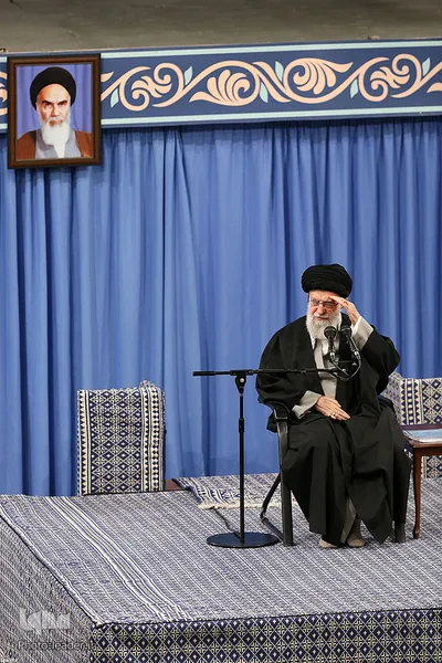 دیدار فرماندهان و کارکنان نیروی هوایی ارتش با فرمانده کل قوا