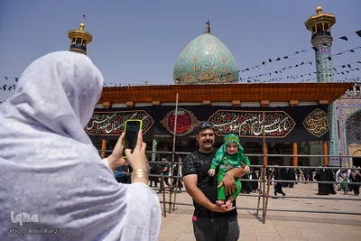 مراسم شیرخوارگان در حرم مطهر شاهچراغ(ع)