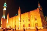 تعطیلی ضریح مسجد امام حسین(ع) در قاهره در روز عاشورا