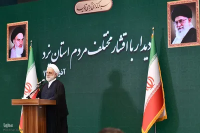نشست رئیس قوه قضاییه با نمایندگان اقشار مختلف استان یزد‎