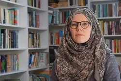 Kanadalı müəllimə Cenni İslam dinini qəbul etməsi haqda danışdı