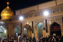 مراسم عزاداری چهارمین شب دهه اول محرم در صحن امام حسین(ع) حرم مطهر حضرت عبدالعظیم حسنی(ع) در شهر ری