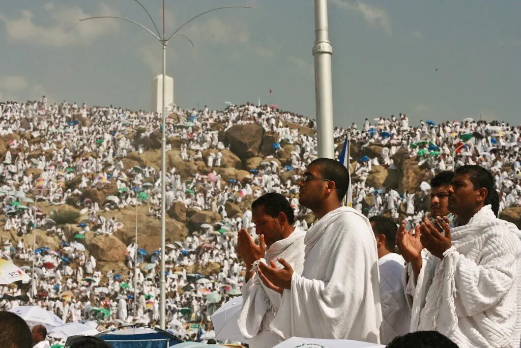 “Las virtudes del Día de ‘Arafa y algunas súplicas del Profeta Abraham (P)”