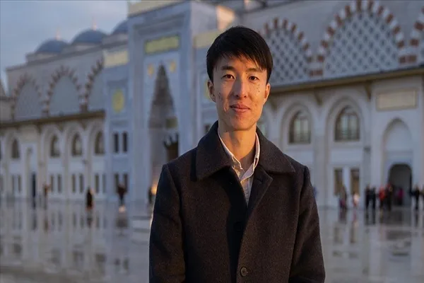 Verses That Changed Everything: Japanese Restaurateur Finds Faith in Quran