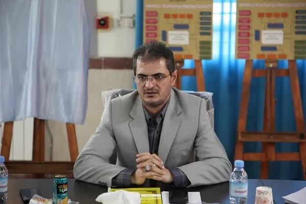 دانشجو تحلیل درست سیاسی از اوضاع کشور داشته باشد
