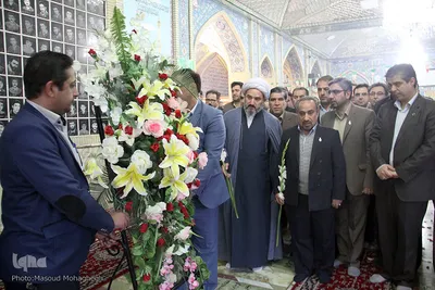 گلباران مزار شهدا و مراسم گراميداشت سالروز پيروزي انقلاب اسلامي