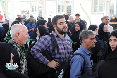 عبور نخستین کاروان‌های زائران اربعین از مرز سومار
