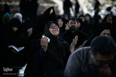  احیای شب قدر در مقبره شهدای دانشگاه امام حسین(ع)