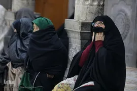 حال و هوای حرم بی بی حضرت معصومه(س) در شب شهادت پدر بزرگوارشان