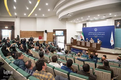 نشست صمیمانه رئیس جهاددانشگاهی با اعضای واحد‌های جهاددانشگاهی در اصفهان
